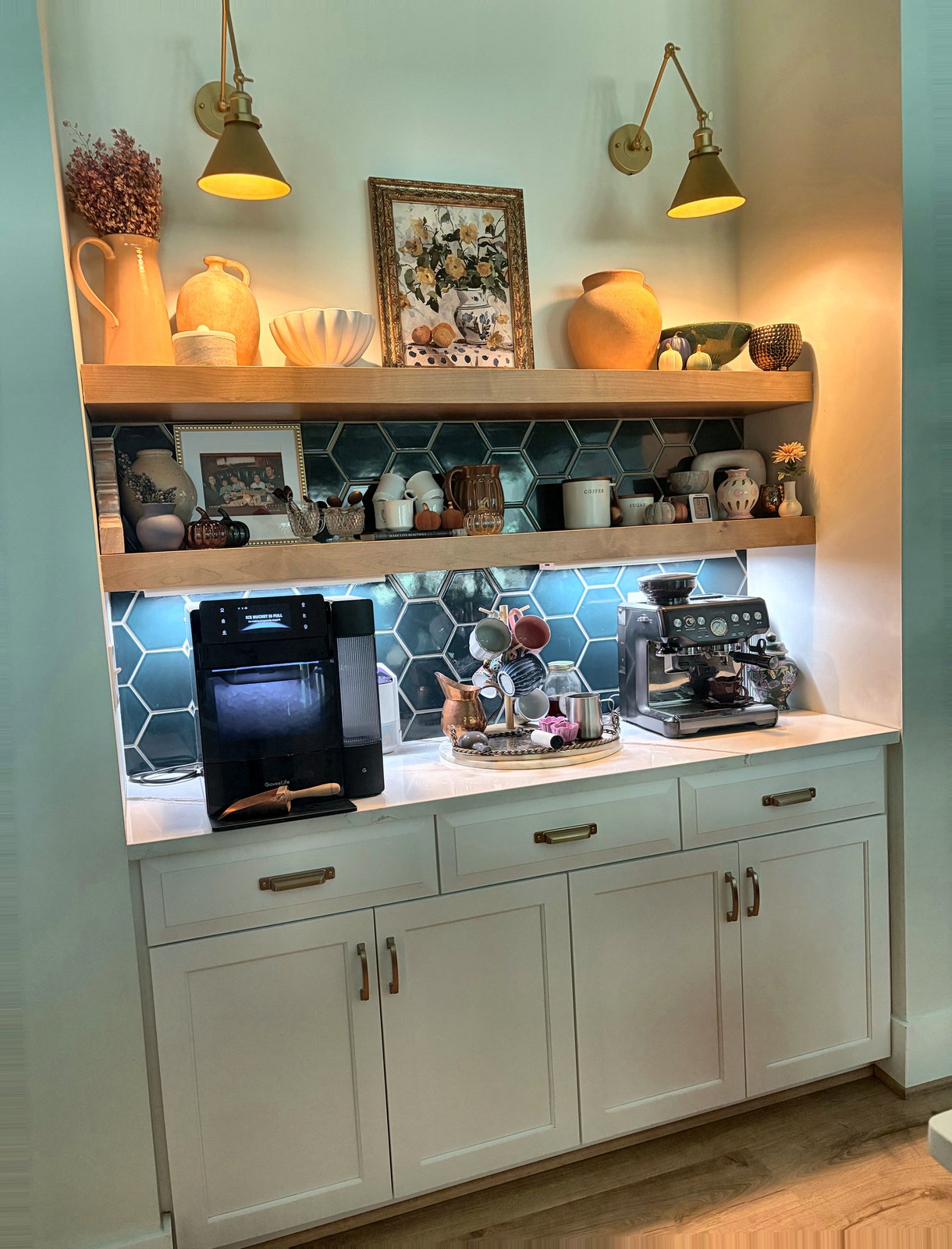 Coffee bar in the kitchen
